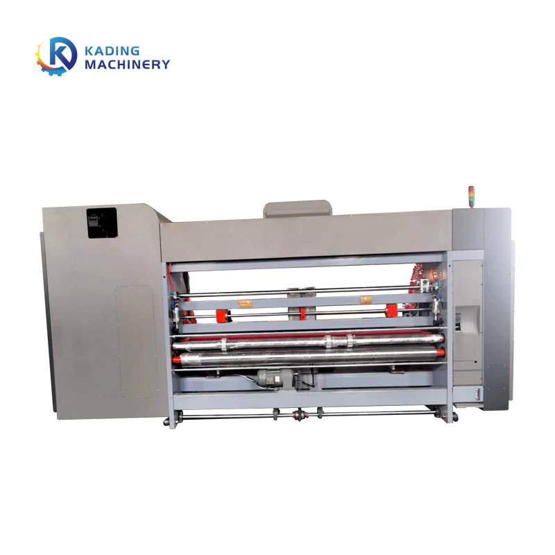 machine de découpage de alimentation de boîte de carton de rebord avant avec l'impression de boîte de carton rainant pour la boîte ondulée