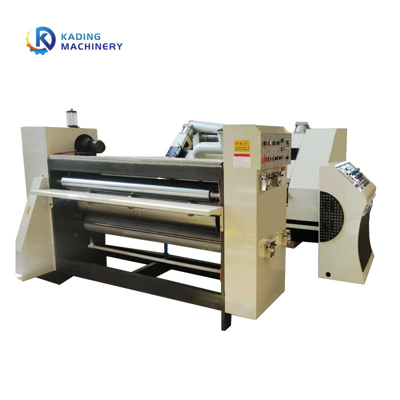 1800 / 2200/2500mm machine de plissement de 3 plis avec la ceinture de trois sections