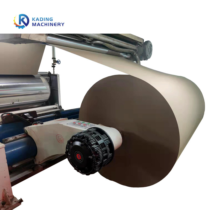 60 à 220m/Min 5 couches de machine de fabrication en carton ondulé avec le support de petit pain de moulin