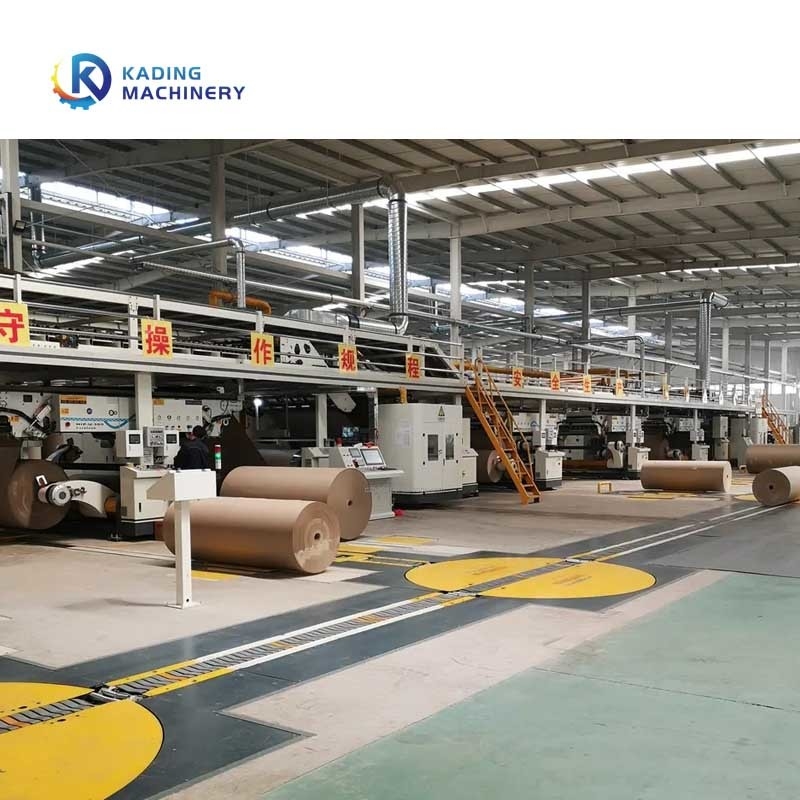 Ligne de production de carton ondulé de 1800 mm avec empilage de gantry pour 3 / 5 / 7 Ply Board